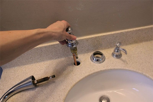 99.Remove-faucet-handles