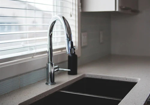 Are sensor kitchen faucets worth it?